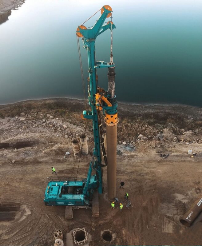 Cummins-powered rotary drilling rig SWDM360 comes with a rated torque of 360 kN.m plus a maximum drilling diameter of 2500mm.